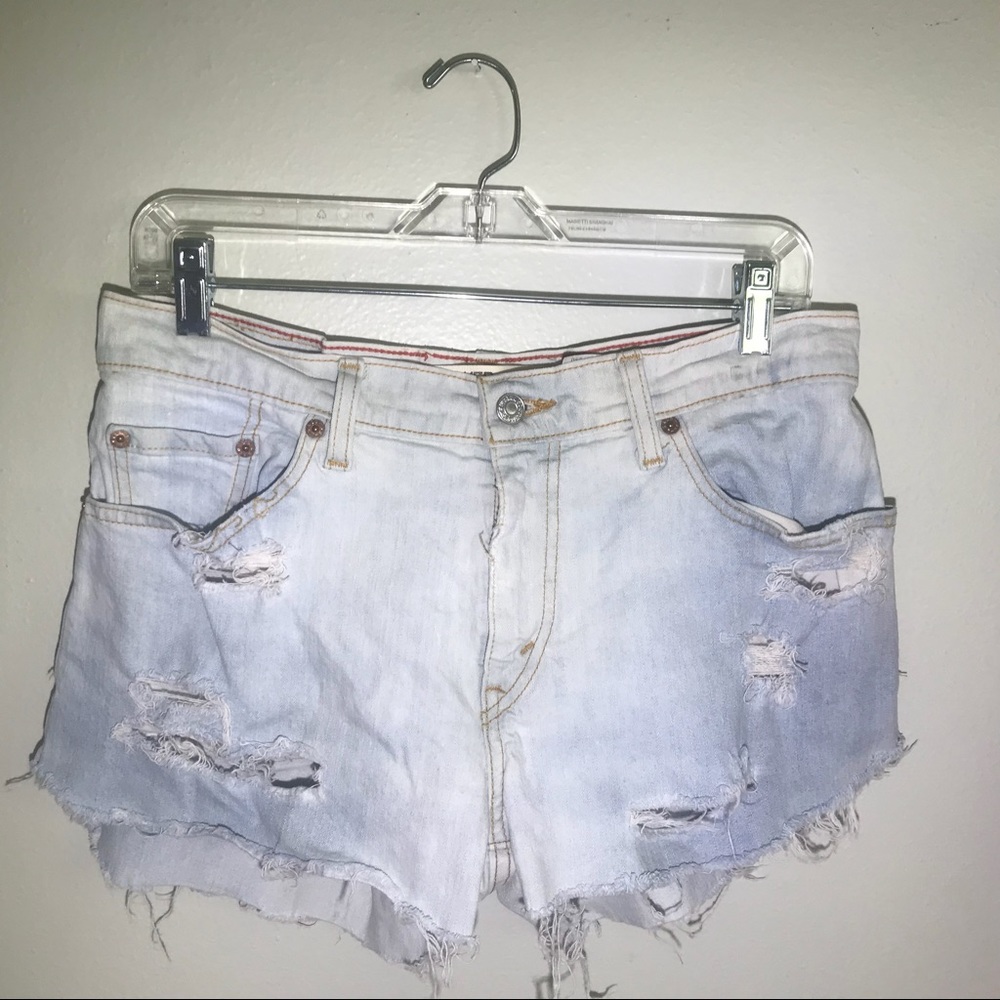 Levi’s shorts